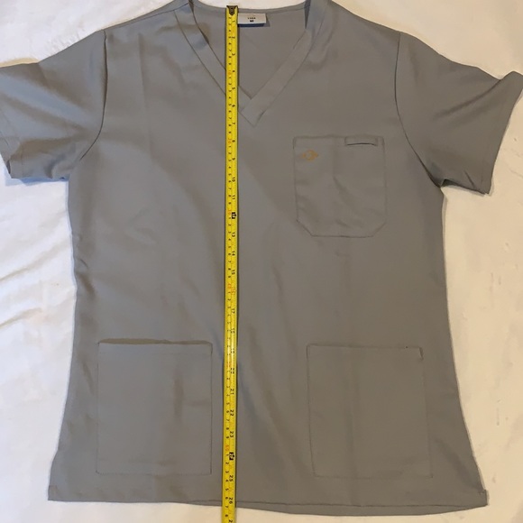 LUNA SCRUBS top - Picture 6 of 6
